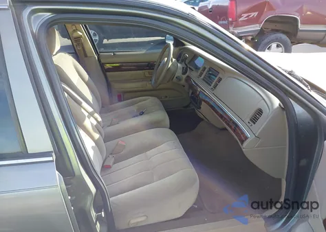 2004 Mercury Grand Marquis Gs из США, поврежденный, VIN 2MEFM74WX4X687953
